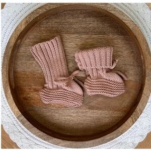 Indigos Little Bows Mocha Booties 0-6 mos
